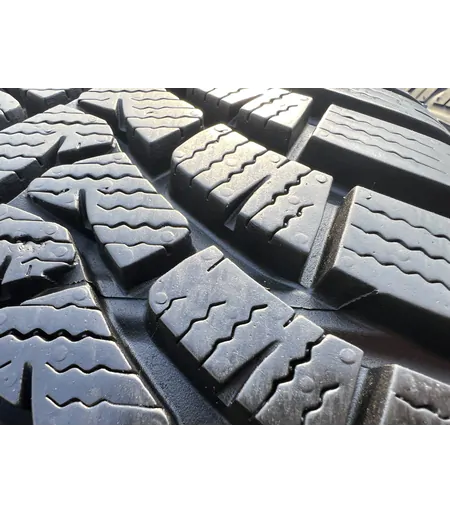 215/55 R17 Falken Eurowinter HS01 téli gumi 8mm 4