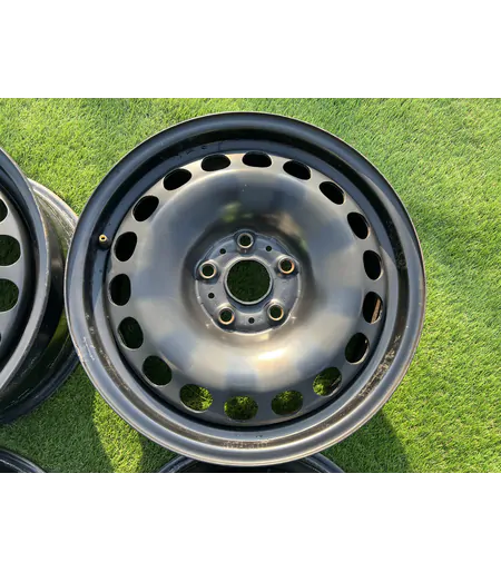 5x112 16" Volkswagen gyári lemezfelni 6,5Jx16h2 ET41 4