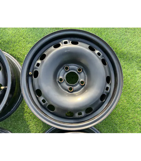5x100 15" Volkswagen gyári lemezfelni 6Jx15h2 ET38 4