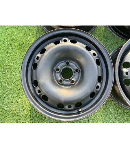 5x100 15" Volkswagen gyári lemezfelni 6Jx15h2 ET38 2