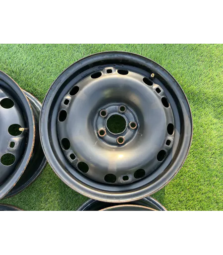 5x100 15" Volkswagen gyári lemezfelni 6Jx15h2 ET38 4