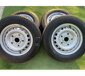 5x160 16" Ford Transit Custom gyári lemezfelni+TPMS újszerű 215/65 R16C téli gumikkal alapértelmezett kép