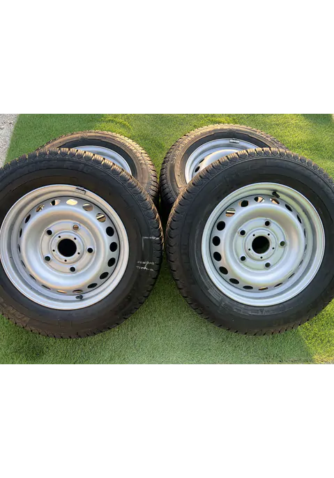 5x160 16" Ford Transit Custom gyári lemezfelni+TPMS újszerű 215/65 R16C téli gumikkal