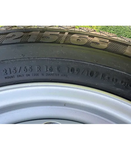 5x160 16" Ford Transit Custom gyári lemezfelni+TPMS újszerű 215/65 R16C téli gumikkal 5