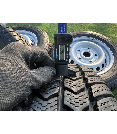 5x160 16" Ford Transit Custom gyári lemezfelni+TPMS újszerű 215/65 R16C téli gumikkal 6