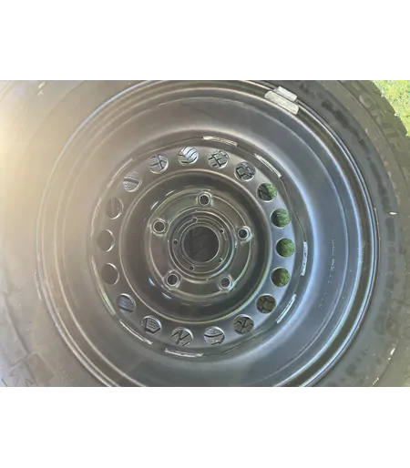 5x160 16" Ford Transit Custom gyári lemezfelni+TPMS újszerű 215/65 R16C téli gumikkal 9