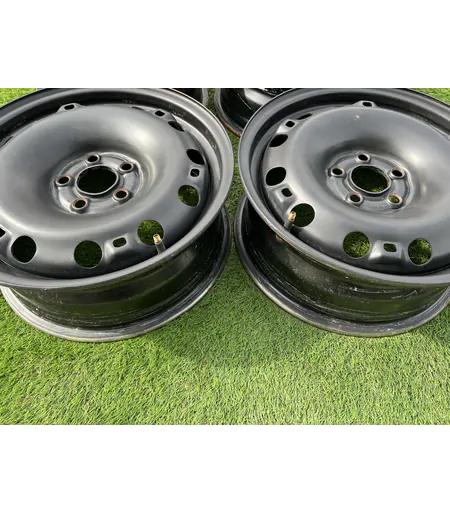 5x100 15" Volkswagen gyári lemezfelni 6Jx15h2 ET38 6