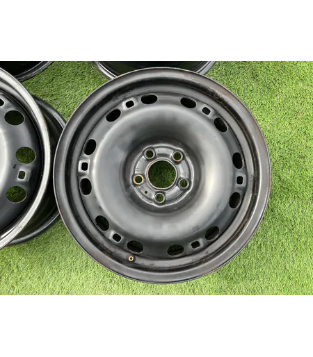 5x100 15" Volkswagen gyári lemezfelni 6Jx15h2 ET38 3