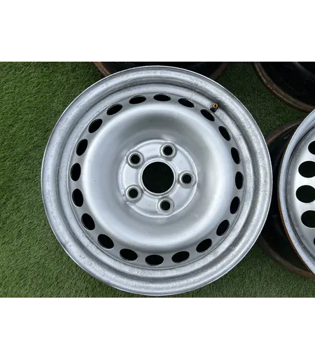 5x120 16" Volkswagen gyári lemezfelni 6,5Jx16h2 ET51 2