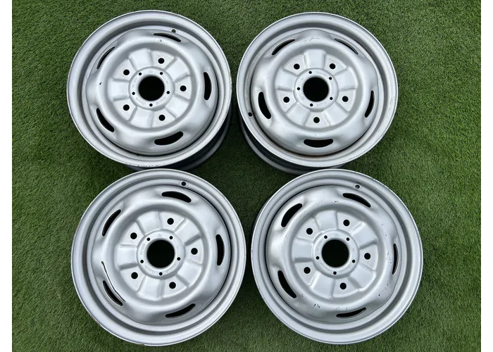 5x160 15" Ford gyári lemezfelni 5,5Jx15h2 ET60 alapértelmezett kép