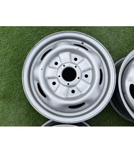 5x160 15" Ford gyári lemezfelni 5,5Jx15h2 ET60 5