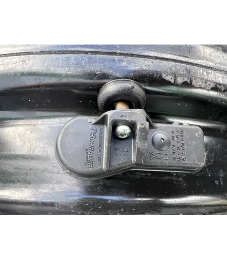 4x100 14" Hyundai gyári lemezfelni + TPMS szenzor 5,5Jx14h2 ET47 - Mobil Gumis 7