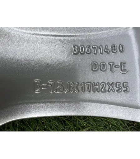 5x108 17" Volvo XC gyári alufelni 7,5Jx17h2 ET55 9