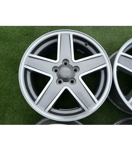 5x114.3 17" Jeep gyári alufelni 6,5Jx17h2 ET39 5