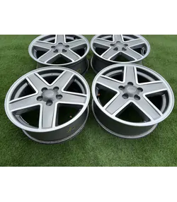 5x114.3 17" Jeep gyári alufelni 6,5Jx17h2 ET39 6