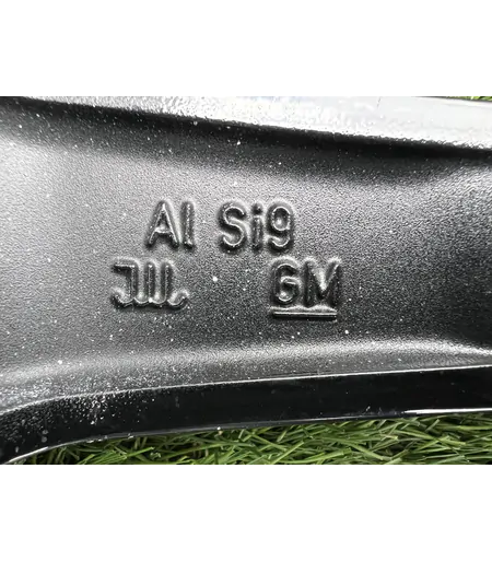4x100 17" Opel Corsa E gyári alufelni 7Jx17h2 ET44 9