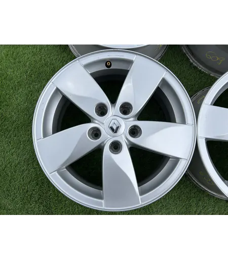 5x114.3 16" Renault gyári alufelni 6,5Jx16h2 ET47 2