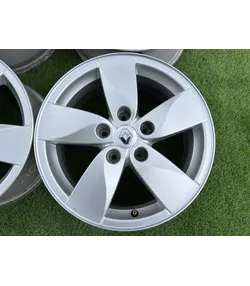 5x114.3 16" Renault gyári alufelni 6,5Jx16h2 ET47 3