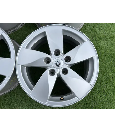 5x114.3 16" Renault gyári alufelni 6,5Jx16h2 ET47 3