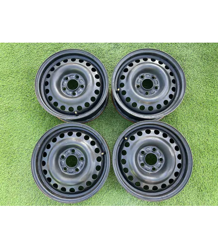 5x108 15" Ford gyári lemezfelni 6Jx15h2 ET52,5 1