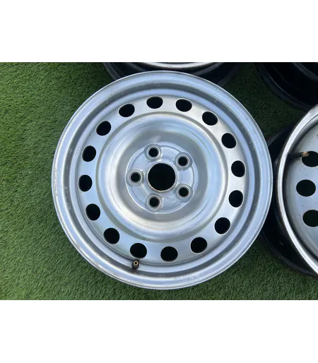 5x112 16" Volkswagen T4 gyári lemezfelni 6Jx16h2 ET53 2