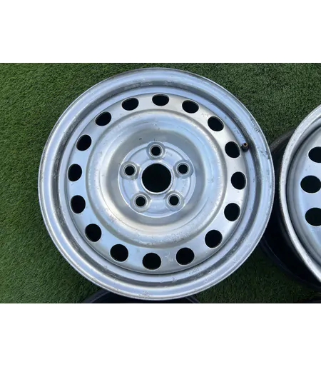 5x112 16" Volkswagen T4 gyári lemezfelni 6Jx16h2 ET53 5
