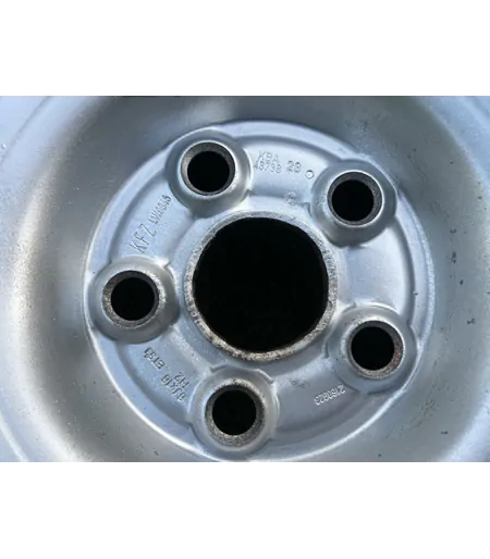 5x112 16" Volkswagen T4 gyári lemezfelni 6Jx16h2 ET53 6