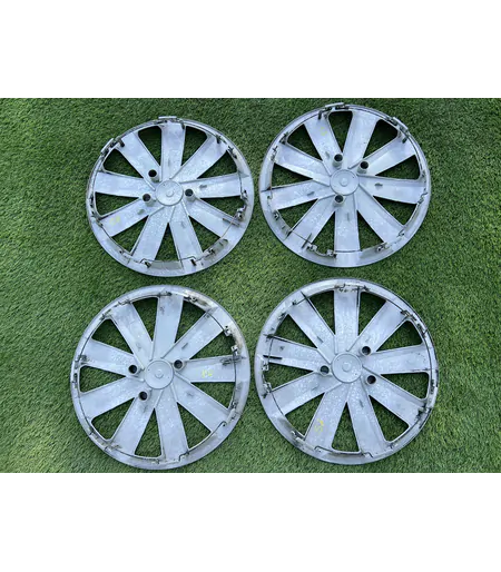 Volkswagen gyári 16" dísztárcsa 6