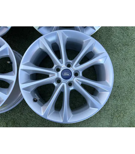 5x108 17" Ford Kuga gyári alufelni 7,5Jx17h2 ET52,5 - Mobil Gumis 4