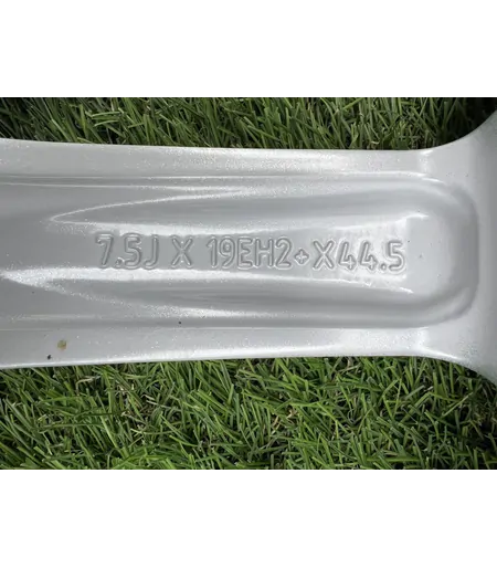 5x120 19" Land Rover Range Rover alufelni +TPMS 7,5Jx19h2 ET44,5 - Mobil Gumis 9