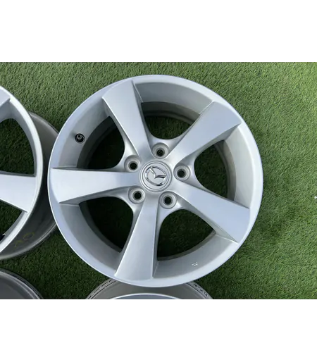 5x114.3 16" Mazda gyári alufelni 6,5Jx16h2 ET52,5 4