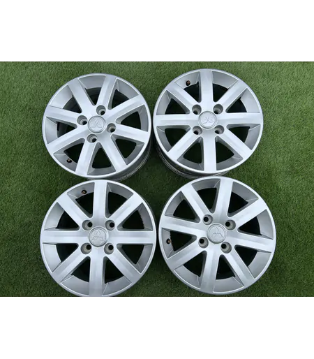 4x114.3 15" Mitsubishi gyári alufelni 6Jx15h2 ET44 1