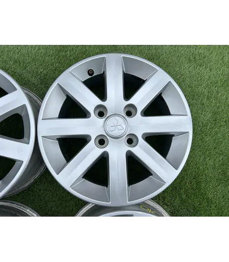 4x114.3 15" Mitsubishi gyári alufelni 6Jx15h2 ET44 4