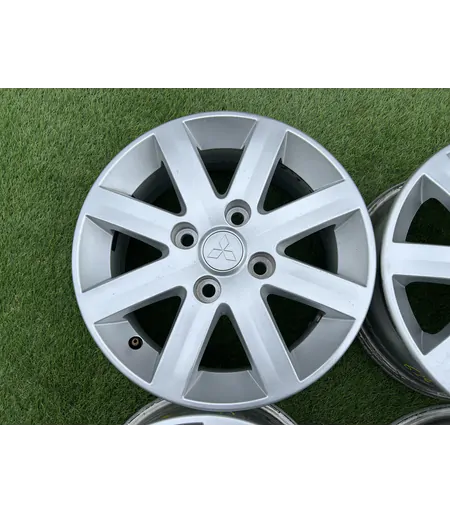 4x114.3 15" Mitsubishi gyári alufelni 6Jx15h2 ET44 5