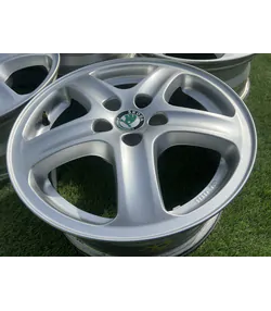 5x100 15" Skoda gyári alufelni 6Jx15h2 ET38 6