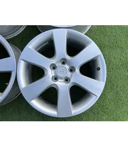 5x114.3 18" Hyundai gyári alufelni 7Jx18h2 ET41 3