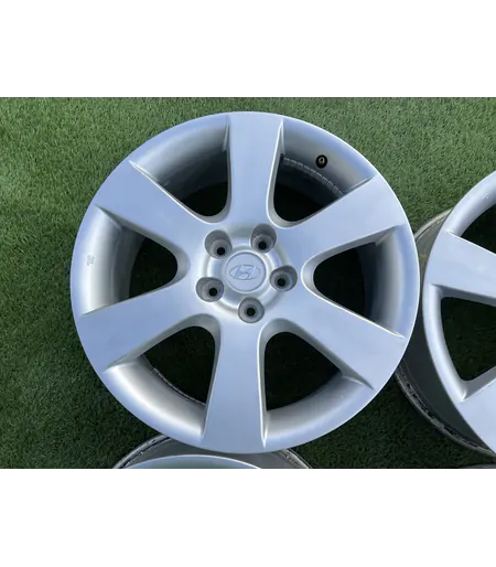 5x114.3 18" Hyundai gyári alufelni 7Jx18h2 ET41 6