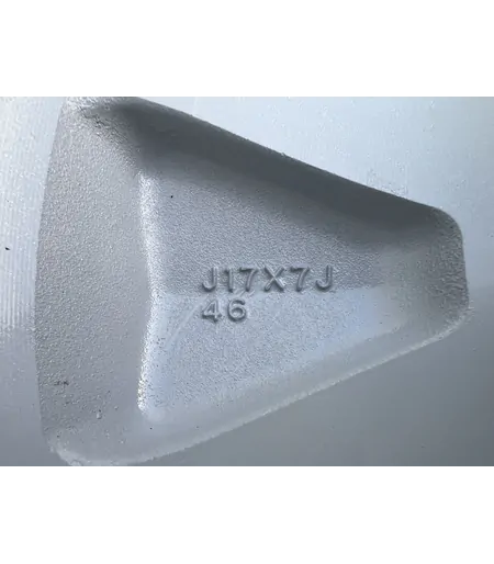 5x114.3 17" Mitsubishi gyári alufelni 7Jx17h2 ET46 - Mobil Gumis 7