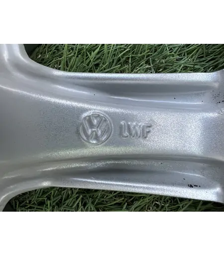 4x100 15" Volkswagen gyári alufelni 6Jx15h2 ET45 7