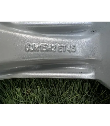 4x100 15" Volkswagen gyári alufelni 6Jx15h2 ET45 8