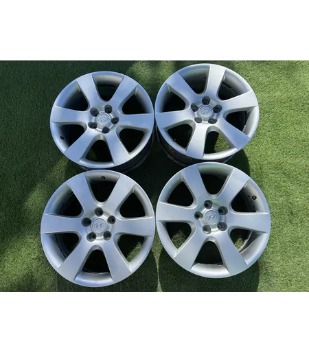 5x114.3 18" Hyundai gyári alufelni 7Jx18h2 ET41 1