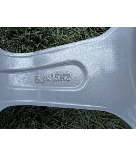 4x108 15" Titan (Peugeot,Citroen) alufelni 6Jx15h2 ET25 - Mobil Gumis 7