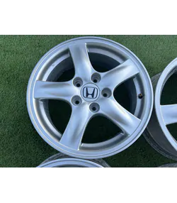 5x114.3 16" Honda gyári alufelni 6,5Jx16h2 ET55 5