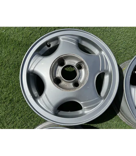 4x108 14" Ford gyári alufelni 5,5Jx14h2 ET47,5 5