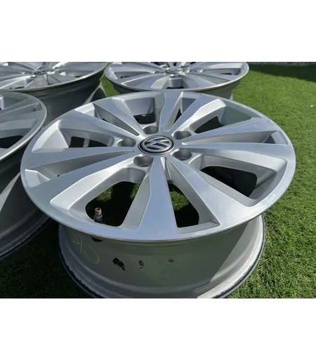 5x112 16" Volkswagen gyári alufelni 6,5Jx16h2 ET46 6