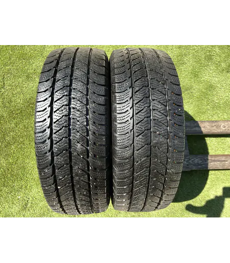 215/65 R16C Uniroyal SnowMax 3 téli gumi 8mm
