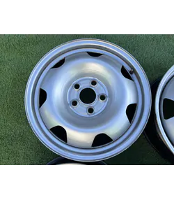 5x120 17" Volkswagen Caravelle gyári lemezfelni 7Jx17h2 ET55 5