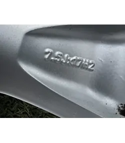 5x130 17" Volkswagen Touareg gyári alufelni 7,5Jx17h2 ET55 - Mobil Gumis 7
